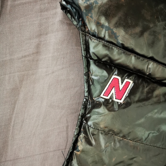 down vest - Picture 6 of 9